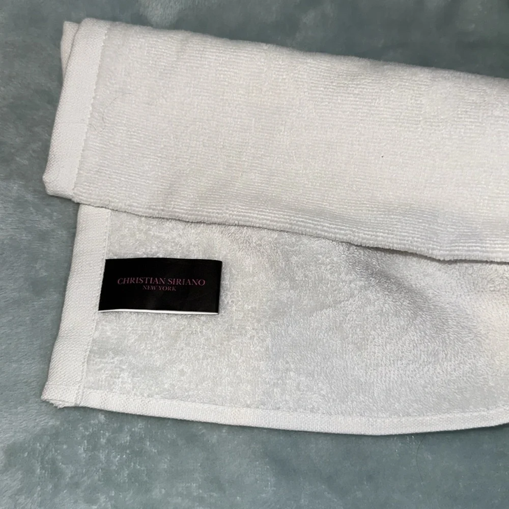 Christian Siriano Towels with Rainbow Hearts